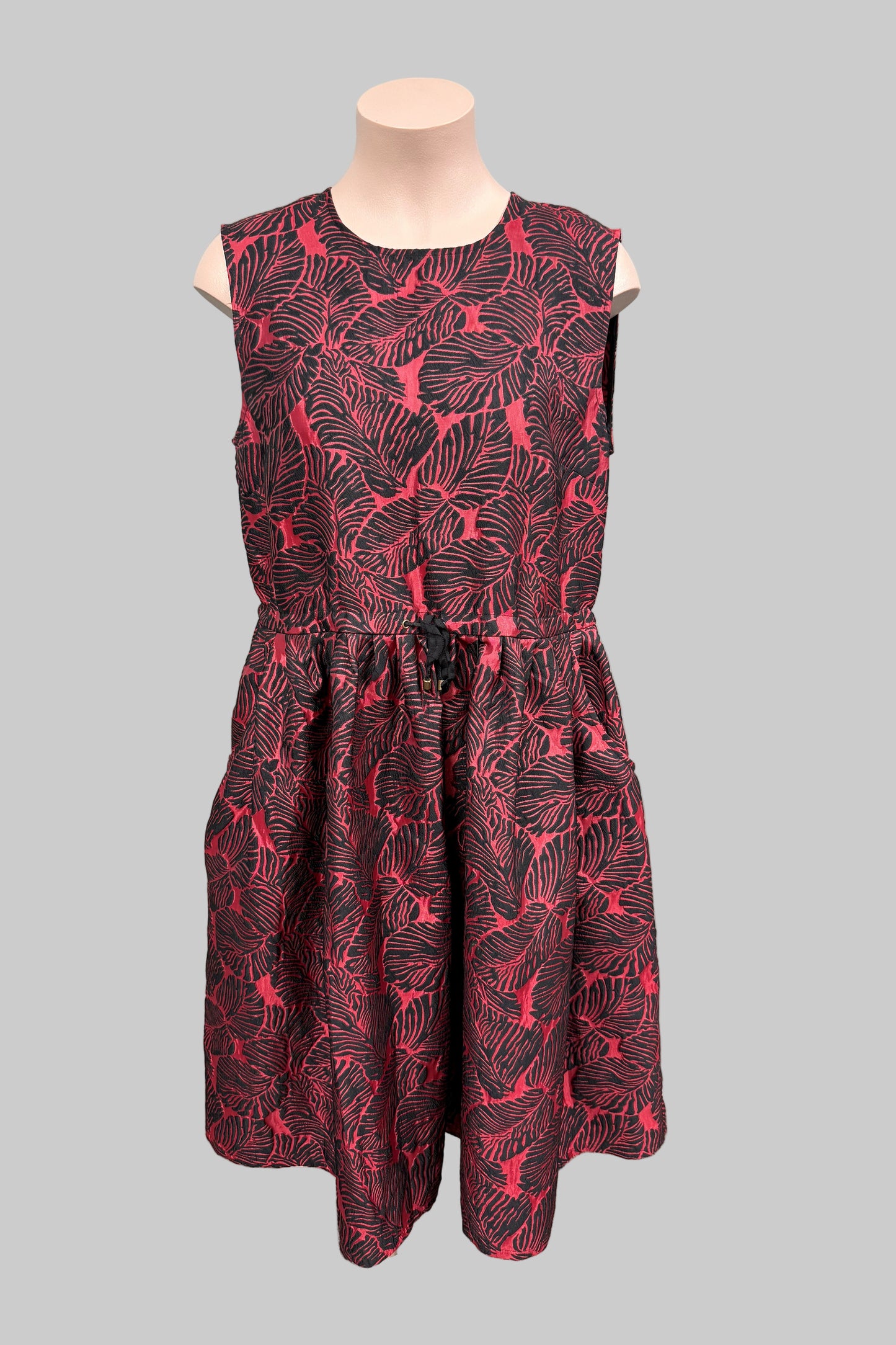 Sylvester Dress Size L