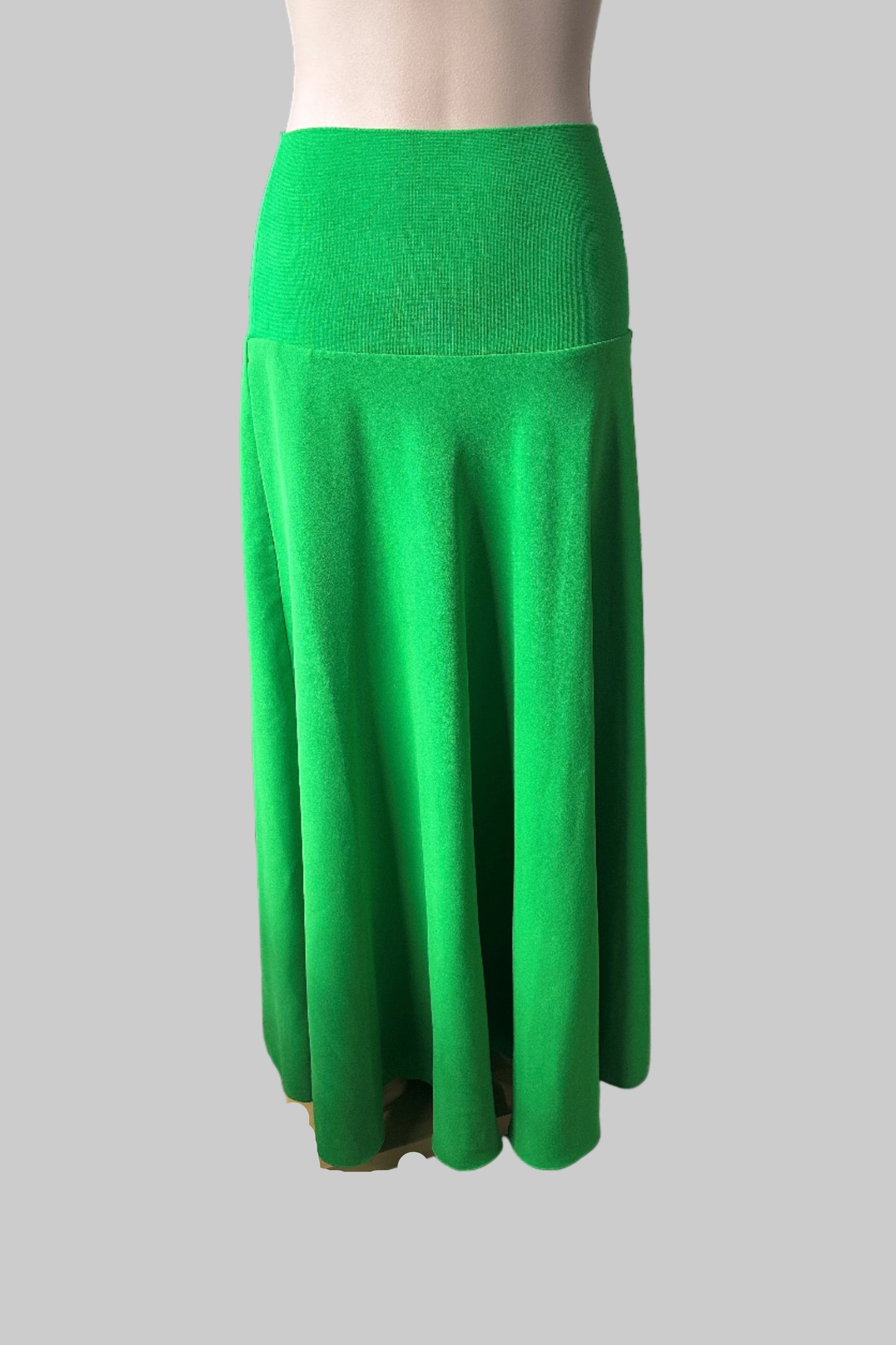 Country Road Skirt Size 8