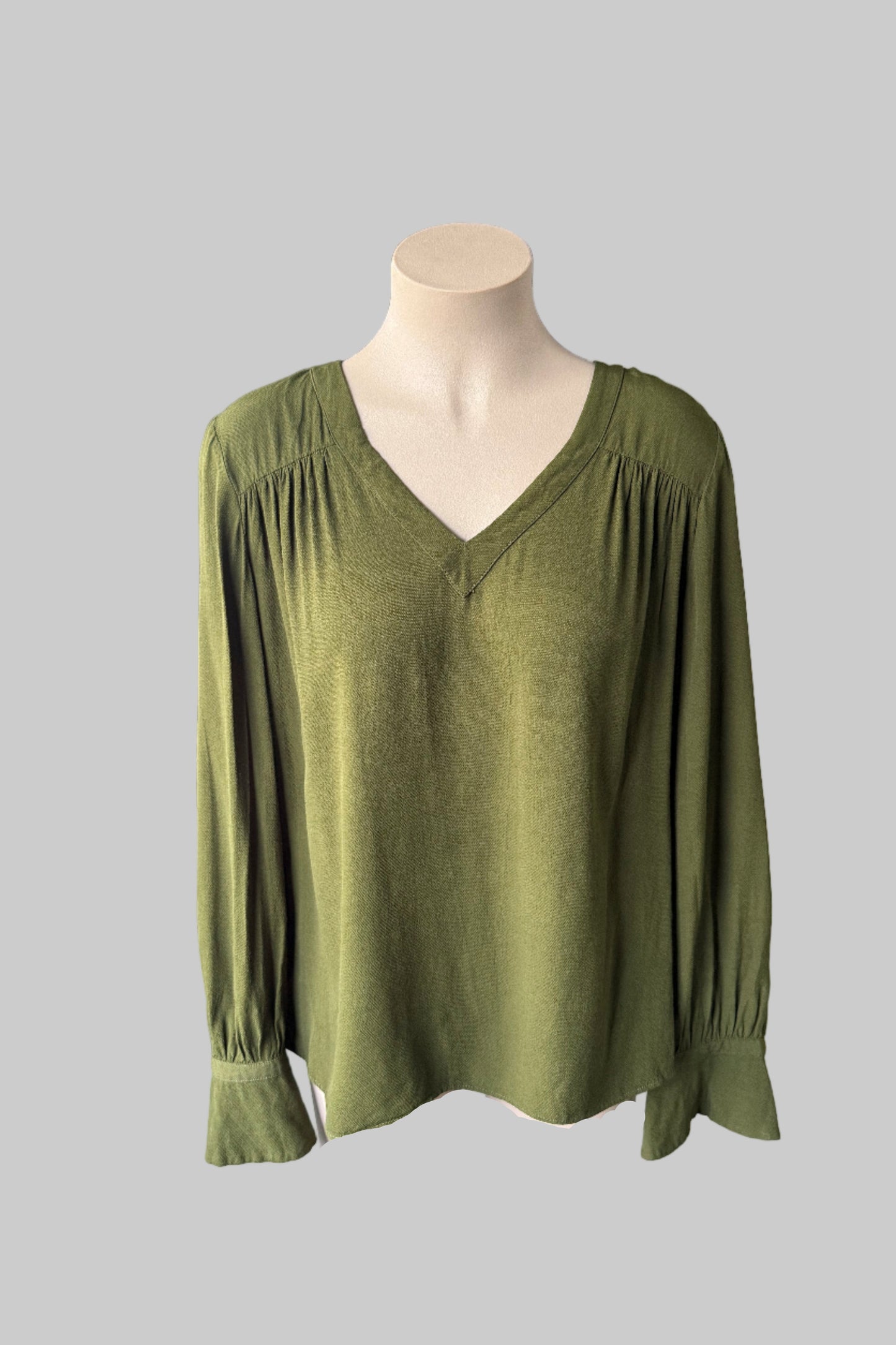 Max Blouse Size 14