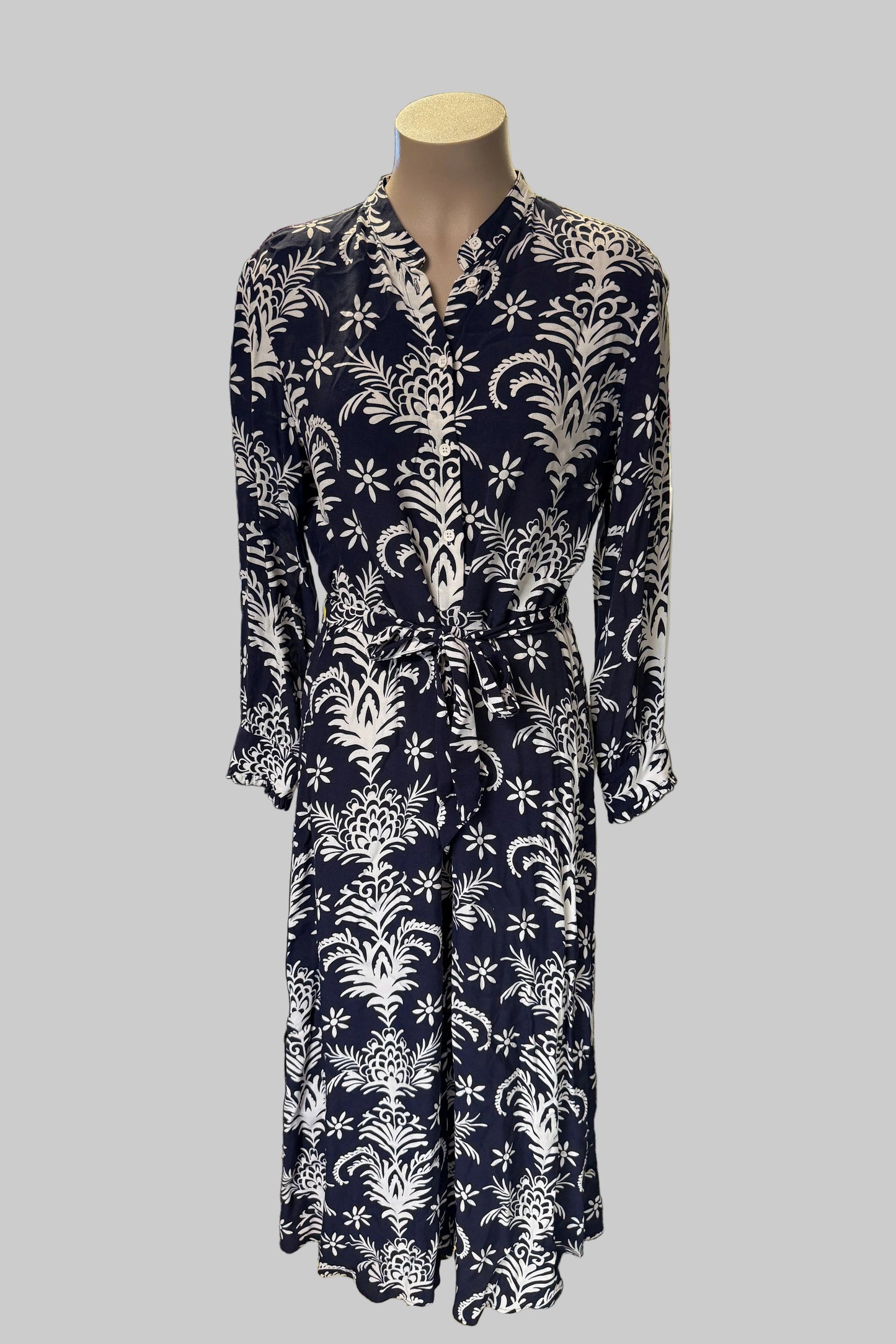 Zara Navy & White Dress Size M