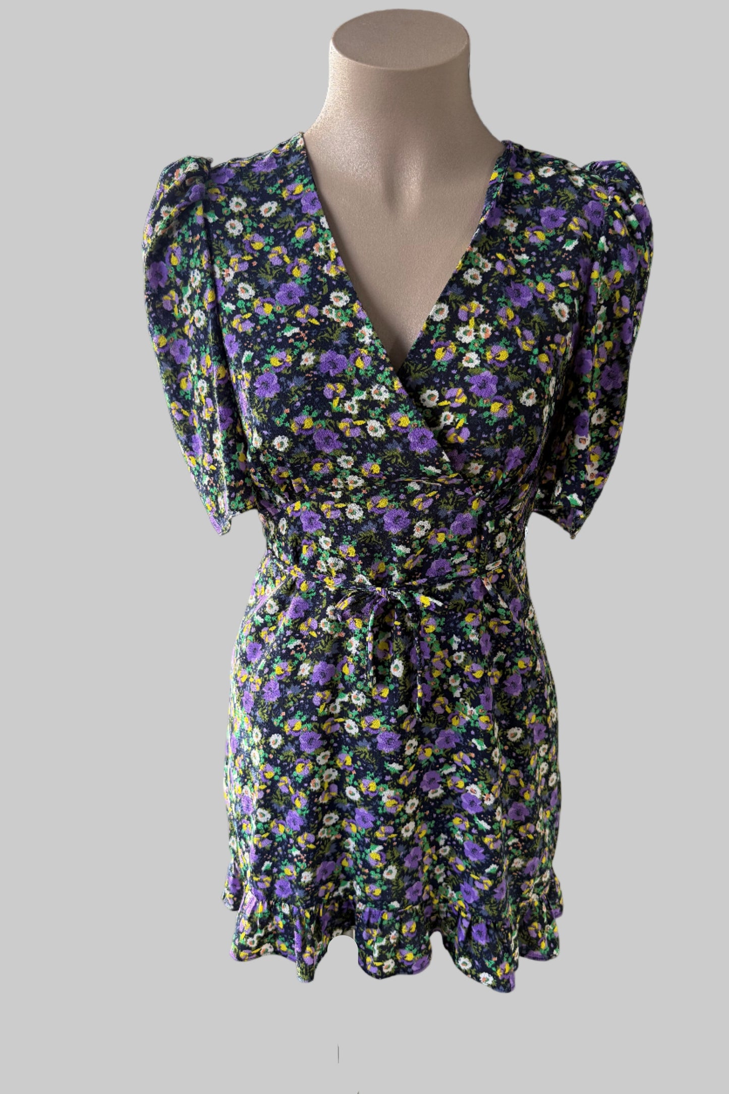Olivia Floral Dress Size M