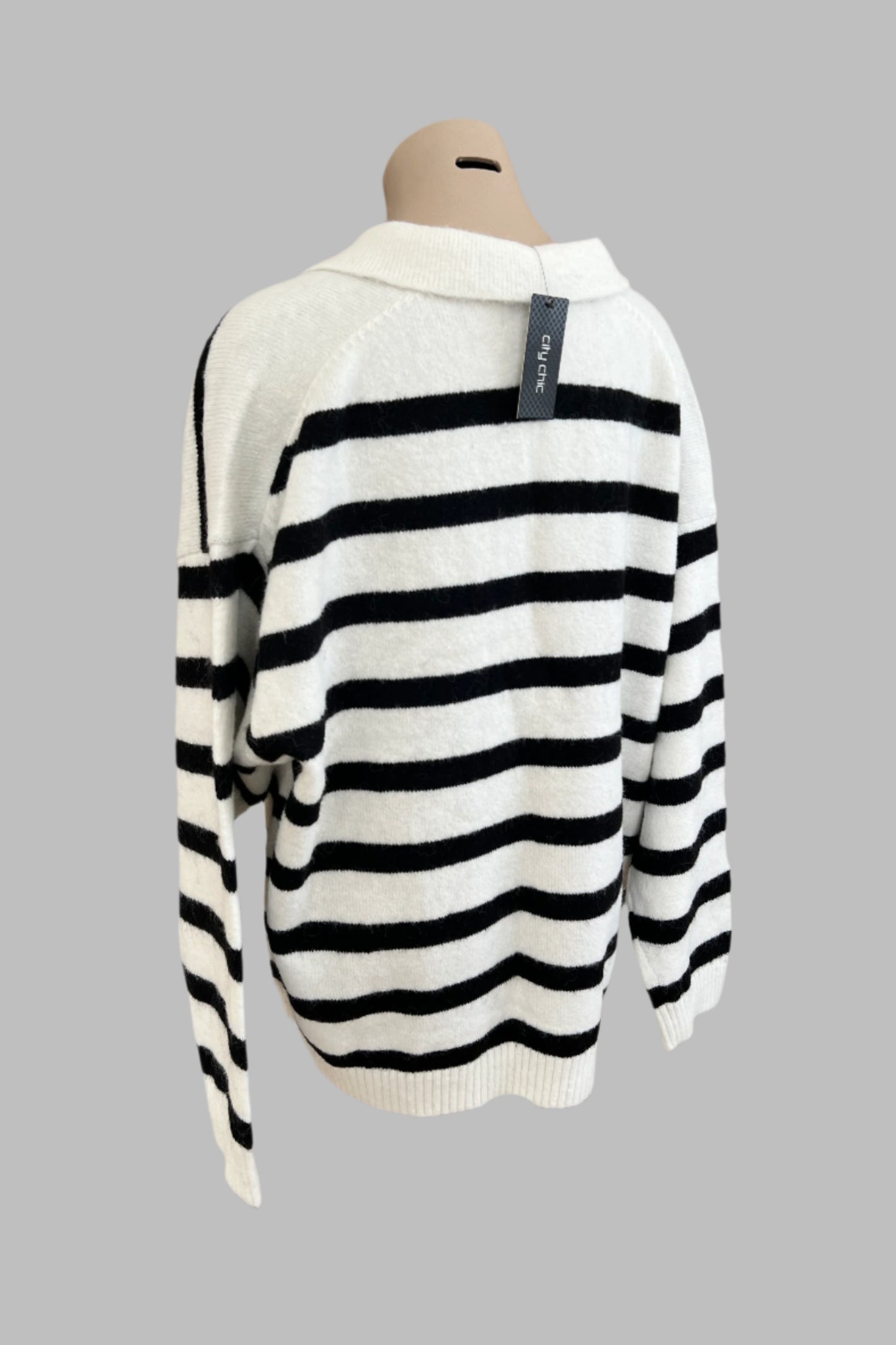 City Chic Jumper Size M