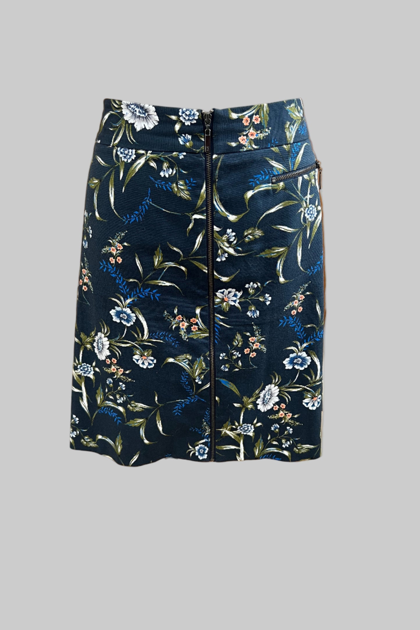 Cue Skirt Size 14