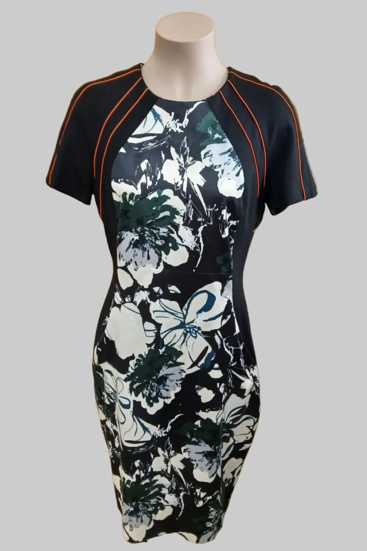 Cue Dress Size 14