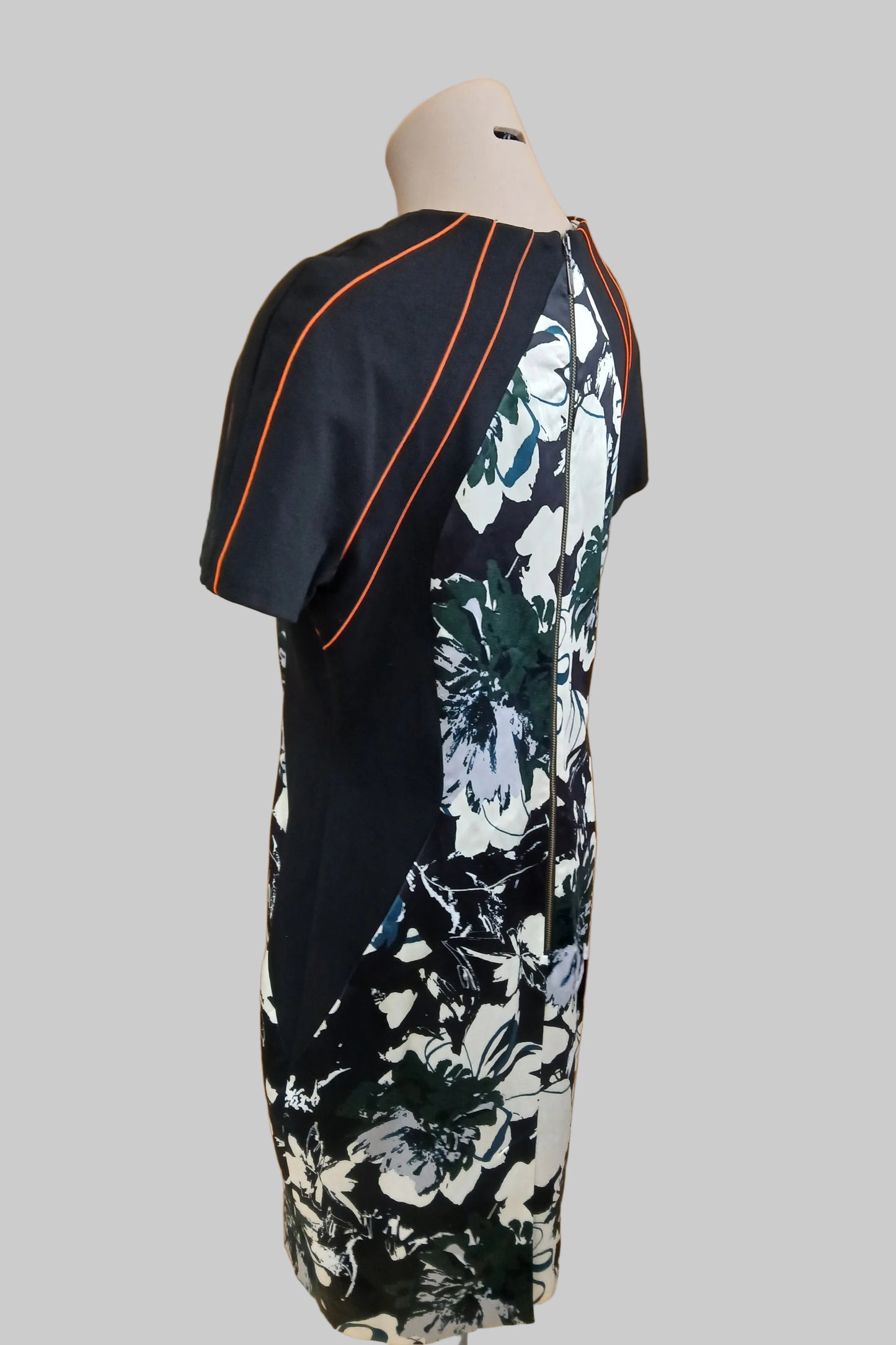 Cue Dress Size 14
