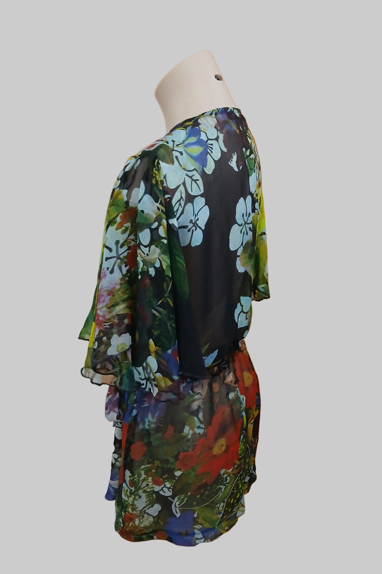 Redhead Floral Top Size 12