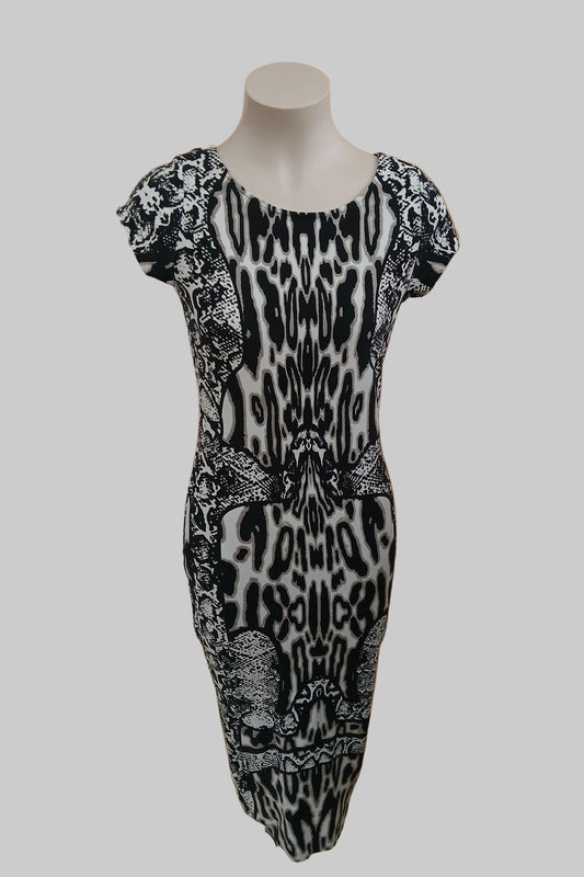 Kardashian Kollection Dress Size M