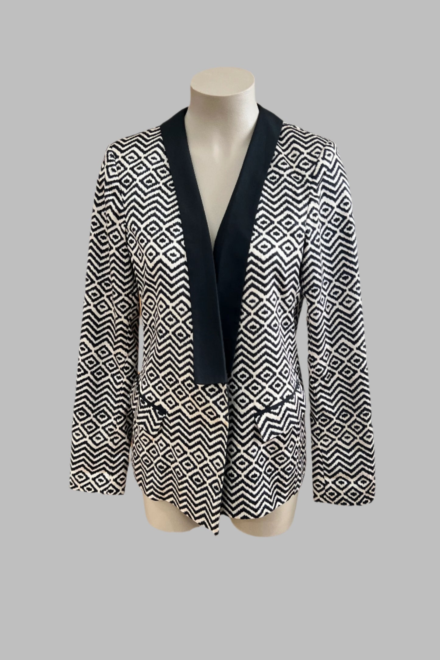 Decjuba Jacket Size 14