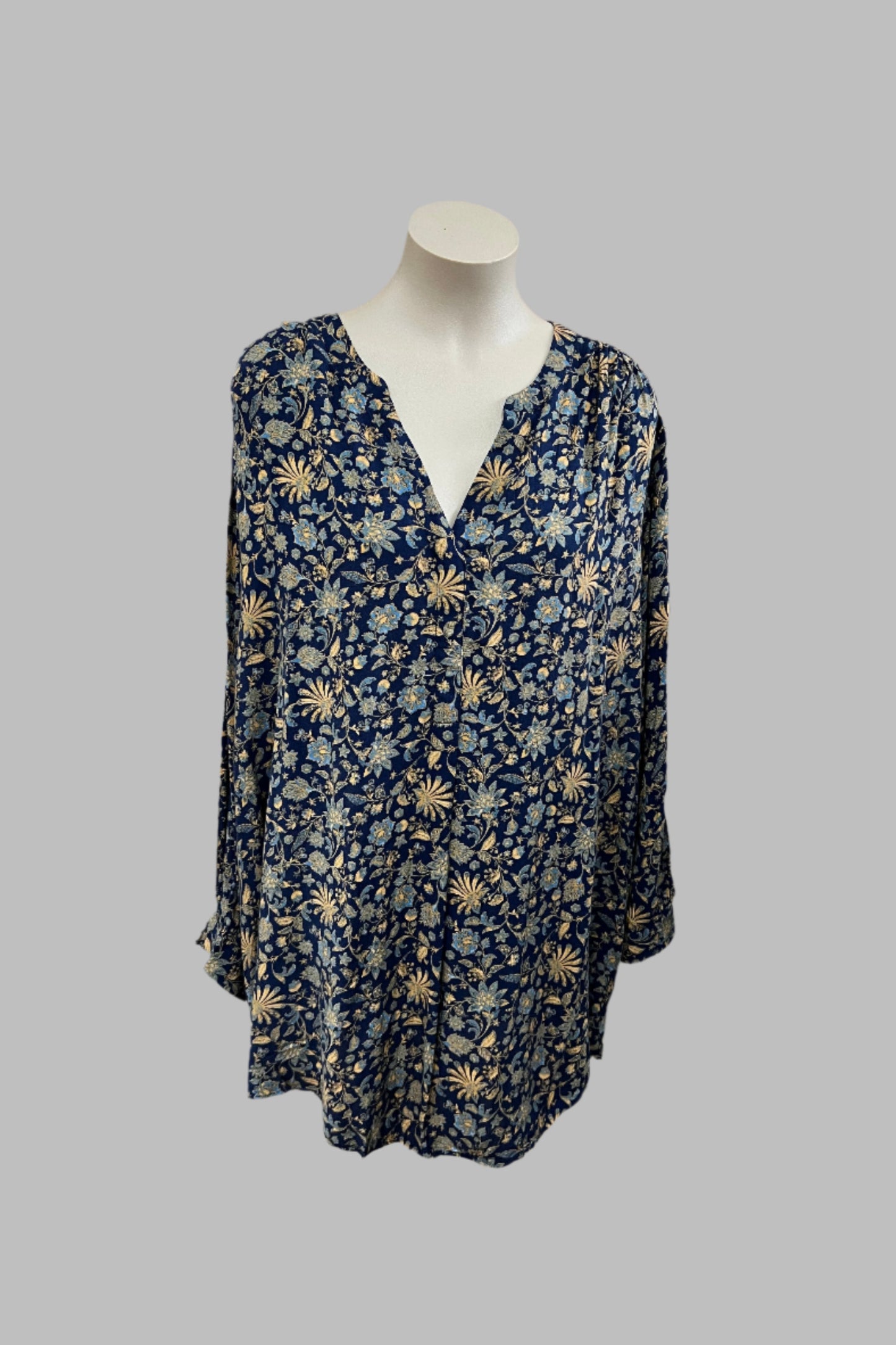 Isobelle Top Size 22