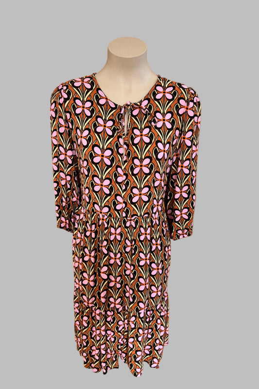 Sass Dress Size 16