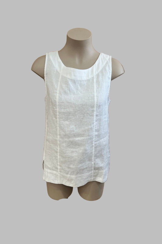 D.mica White Top Size 10