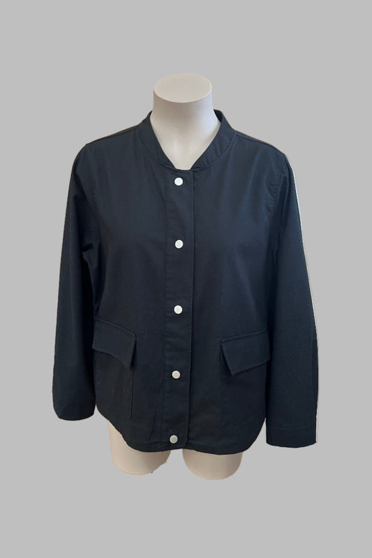 Twin Lakes Black Jacket Size 16