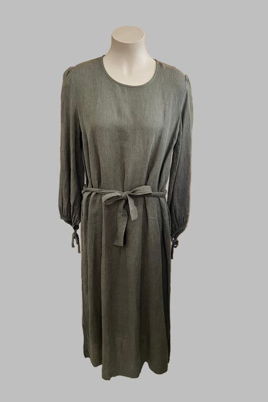 Humidity Dress Size 14