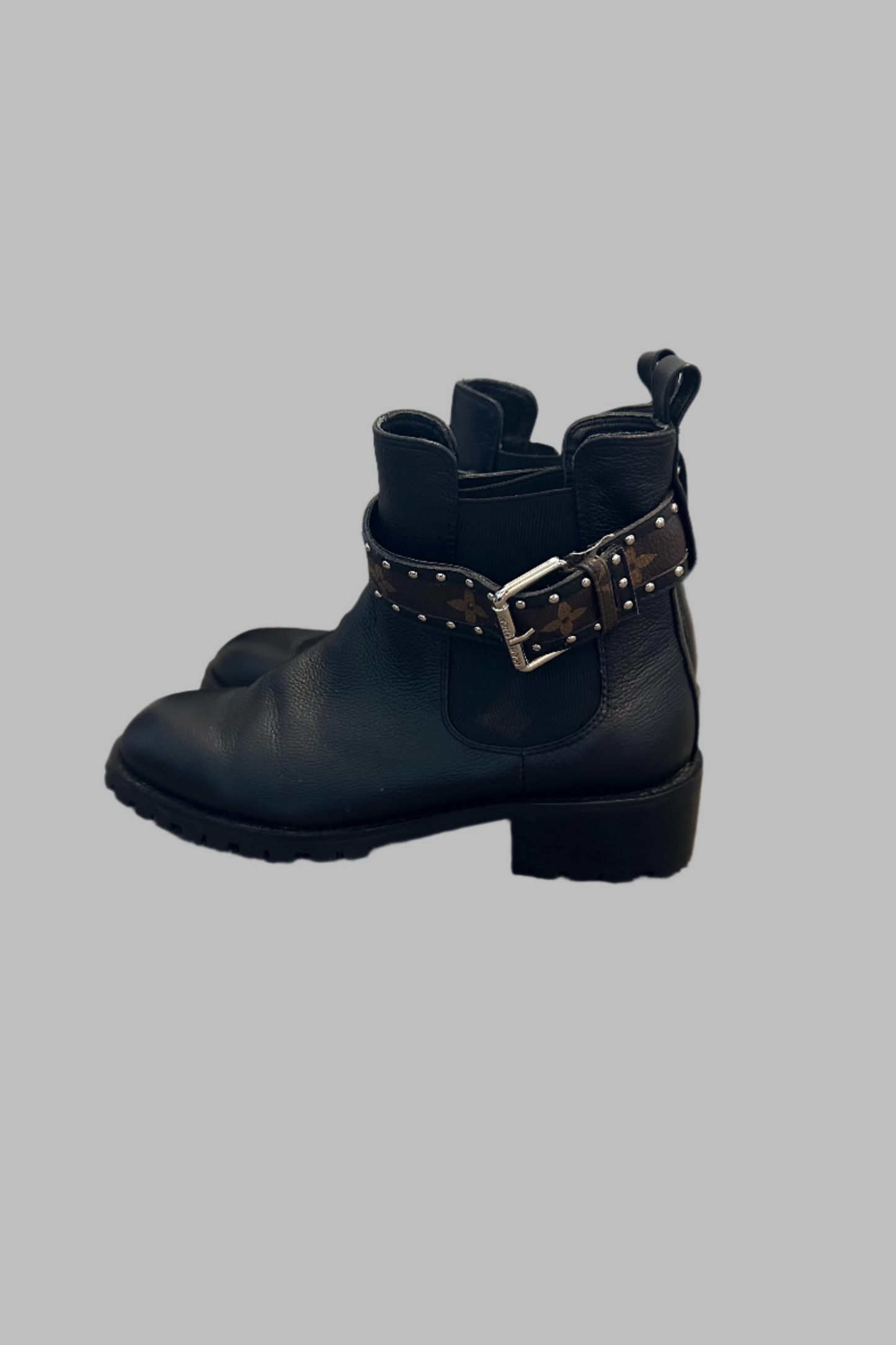 Louis Vuitton Black Leather Boots Size 36