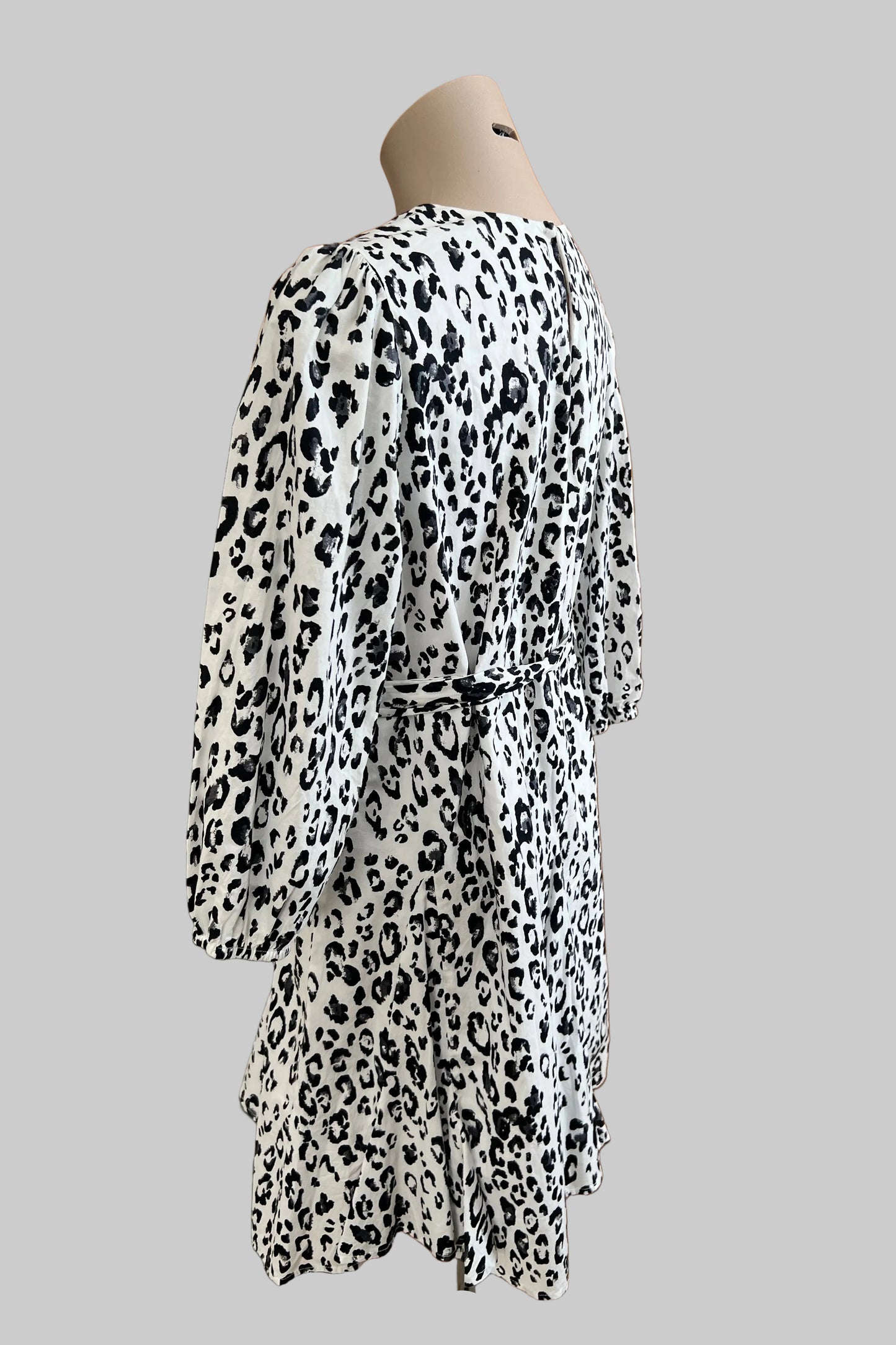Decjuba Dress Size 10