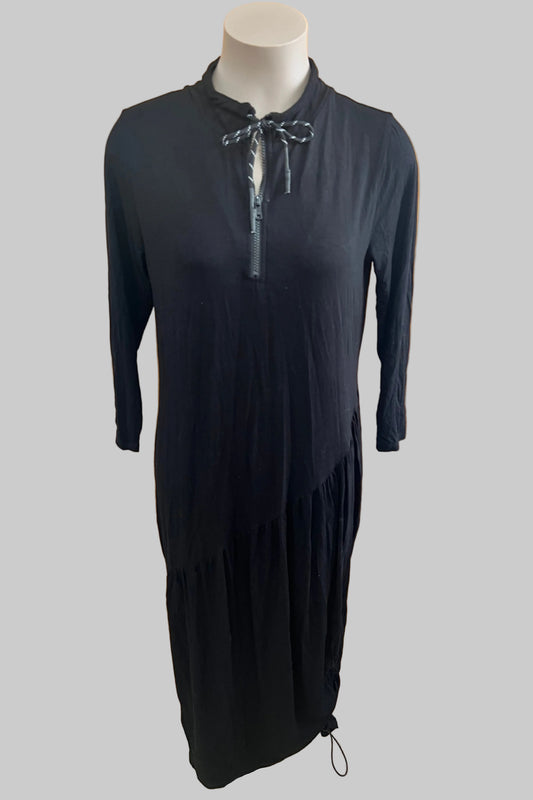 Esplanade Black Dress Size M